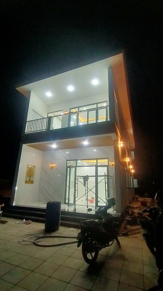 Biệt thự tropical với nhà trọn gói nhà kèm hồ bơi ở Đồng Xoài, Bình Phước do LYTHACO thực hiện